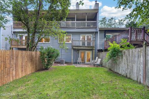 7324 Vic Court Schenectady NY 12303
