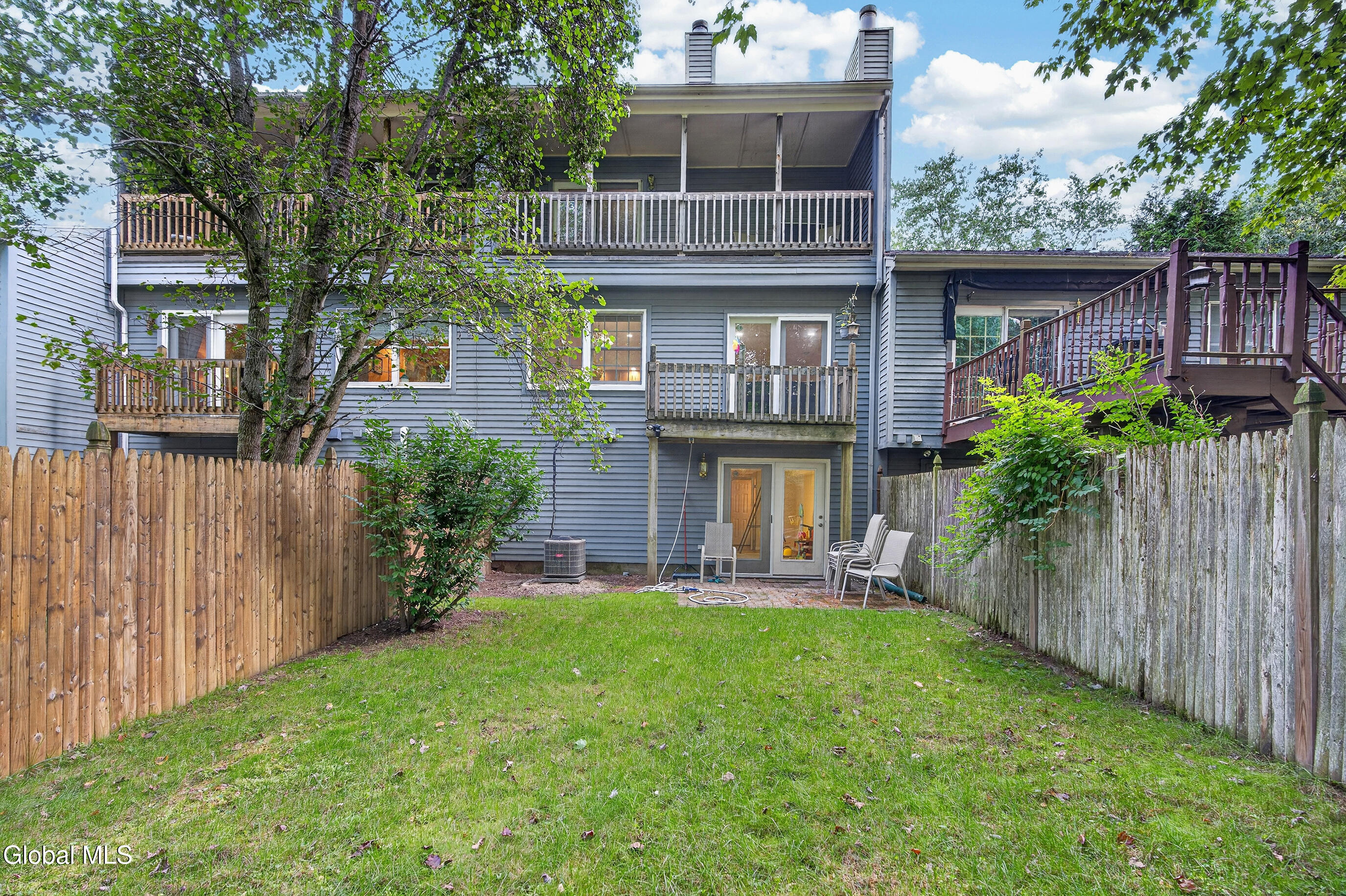 7324 Vic Court Schenectady NY 12303