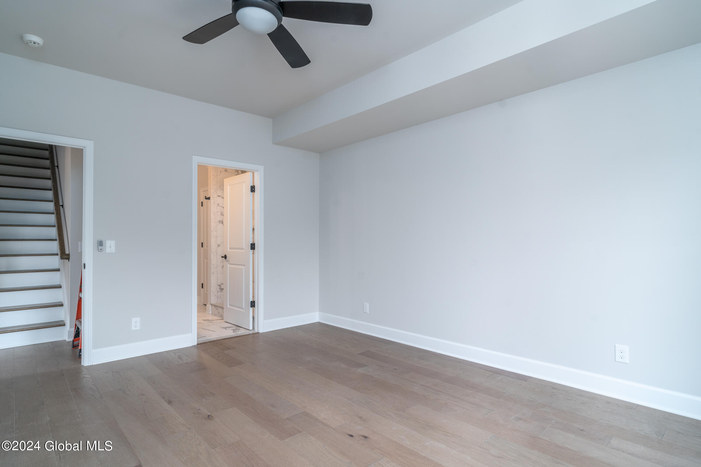 24 Priddle Lane Latham NY 12110