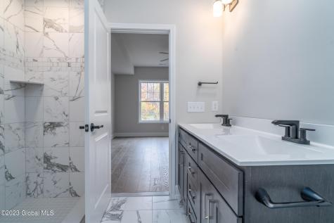 24 Priddle Lane Latham NY 12110