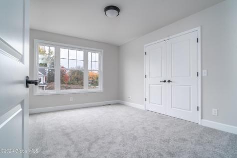 24 Priddle Lane Latham NY 12110