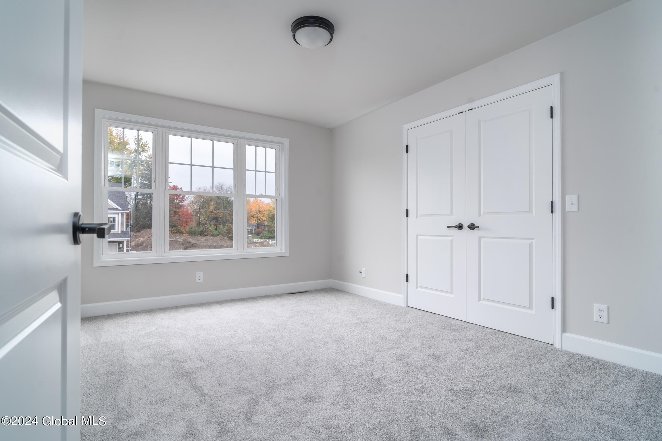 24 Priddle Lane Latham NY 12110