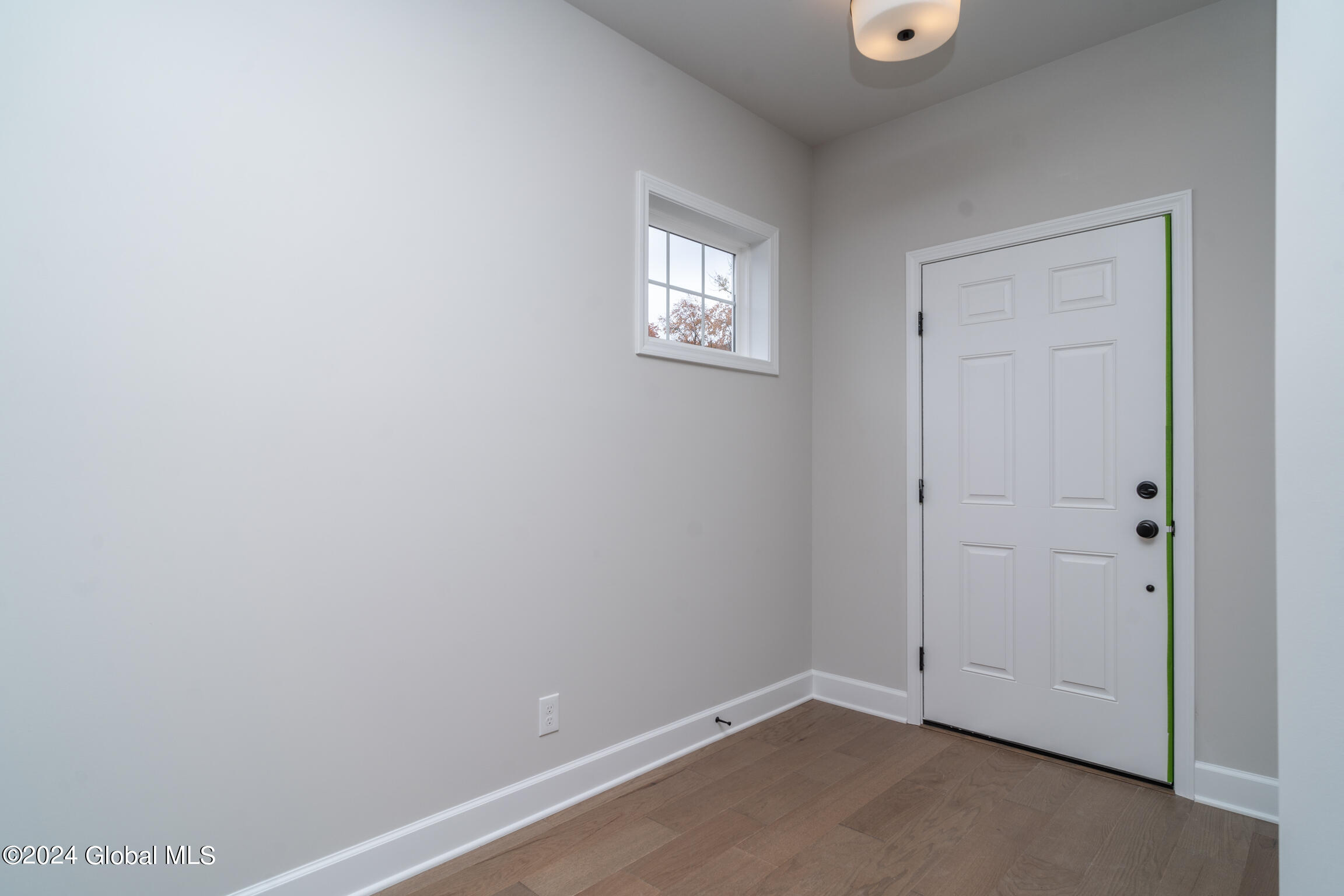 24 Priddle Lane Latham NY 12110