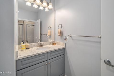 8 Wall Street Clifton Park NY 12065
