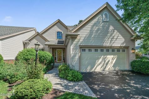 8 Sedgewyck Drive Delmar NY 12054