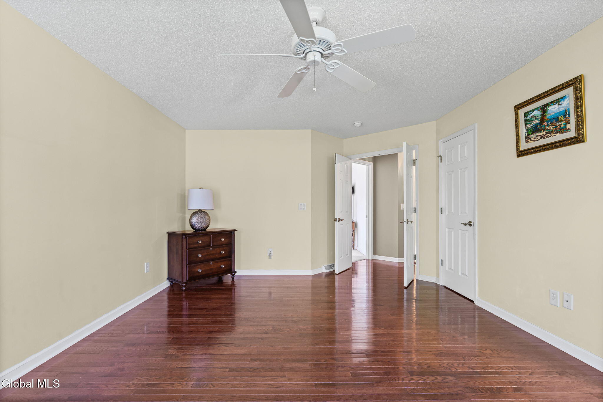 8 Sedgewyck Drive Delmar NY 12054