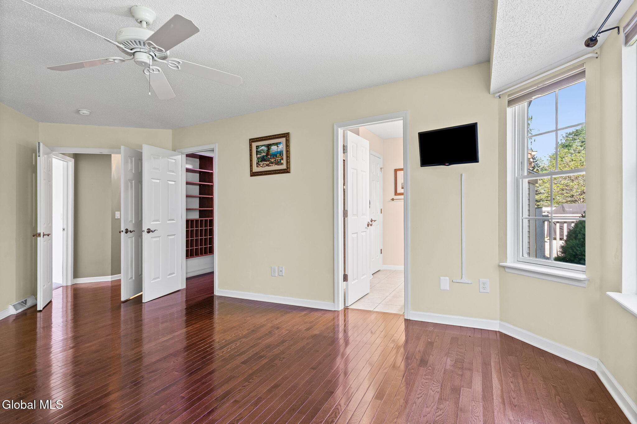8 Sedgewyck Drive Delmar NY 12054