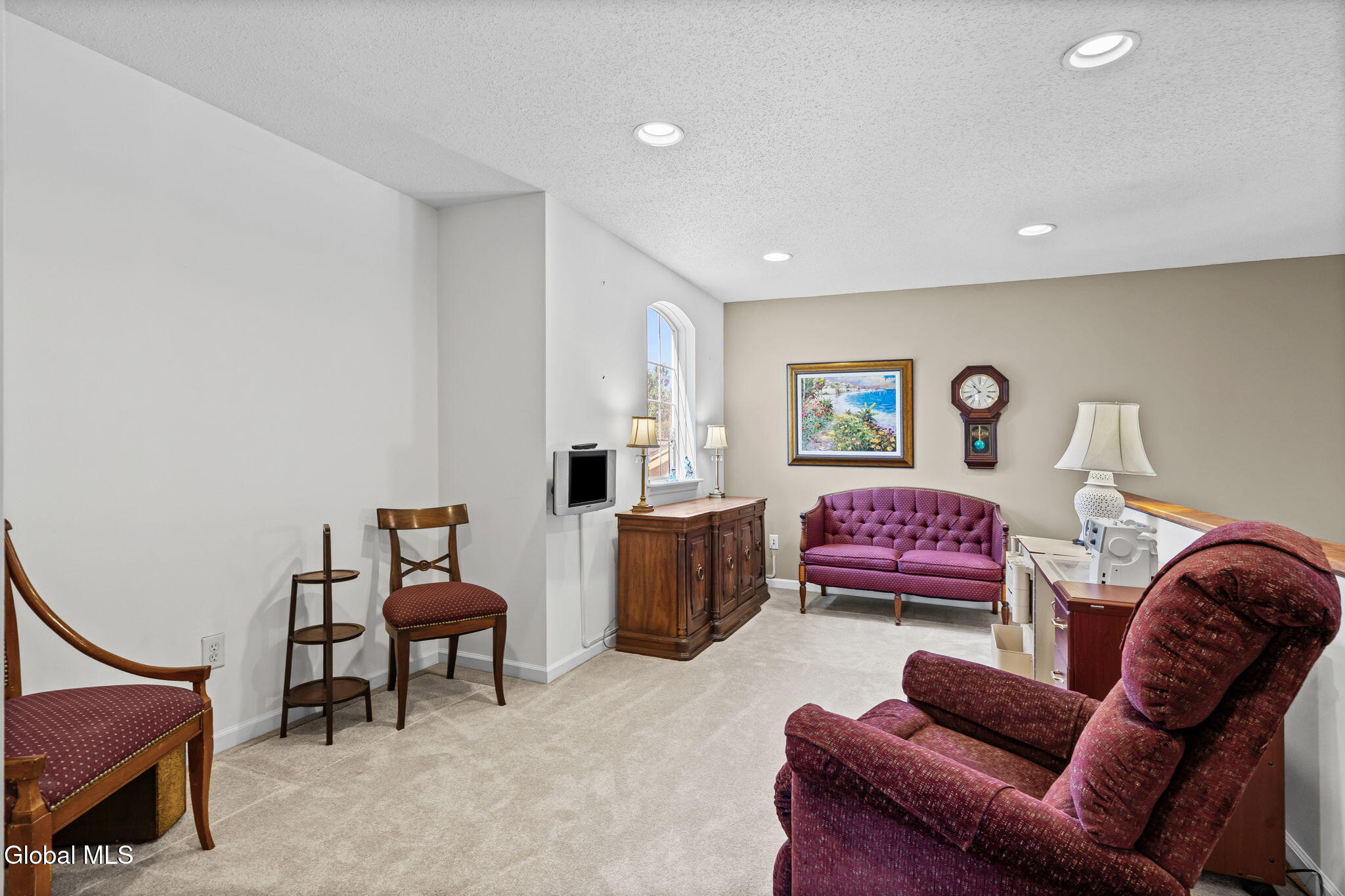 8 Sedgewyck Drive Delmar NY 12054