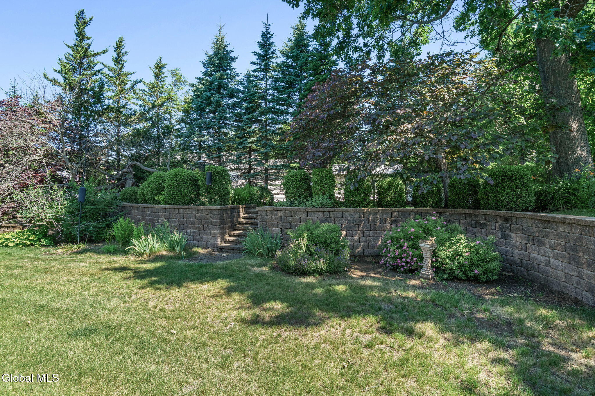 8 Sedgewyck Drive Delmar NY 12054