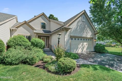 8 Sedgewyck Drive Delmar NY 12054