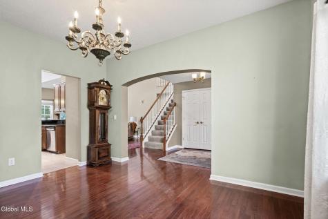 8 Sedgewyck Drive Delmar NY 12054