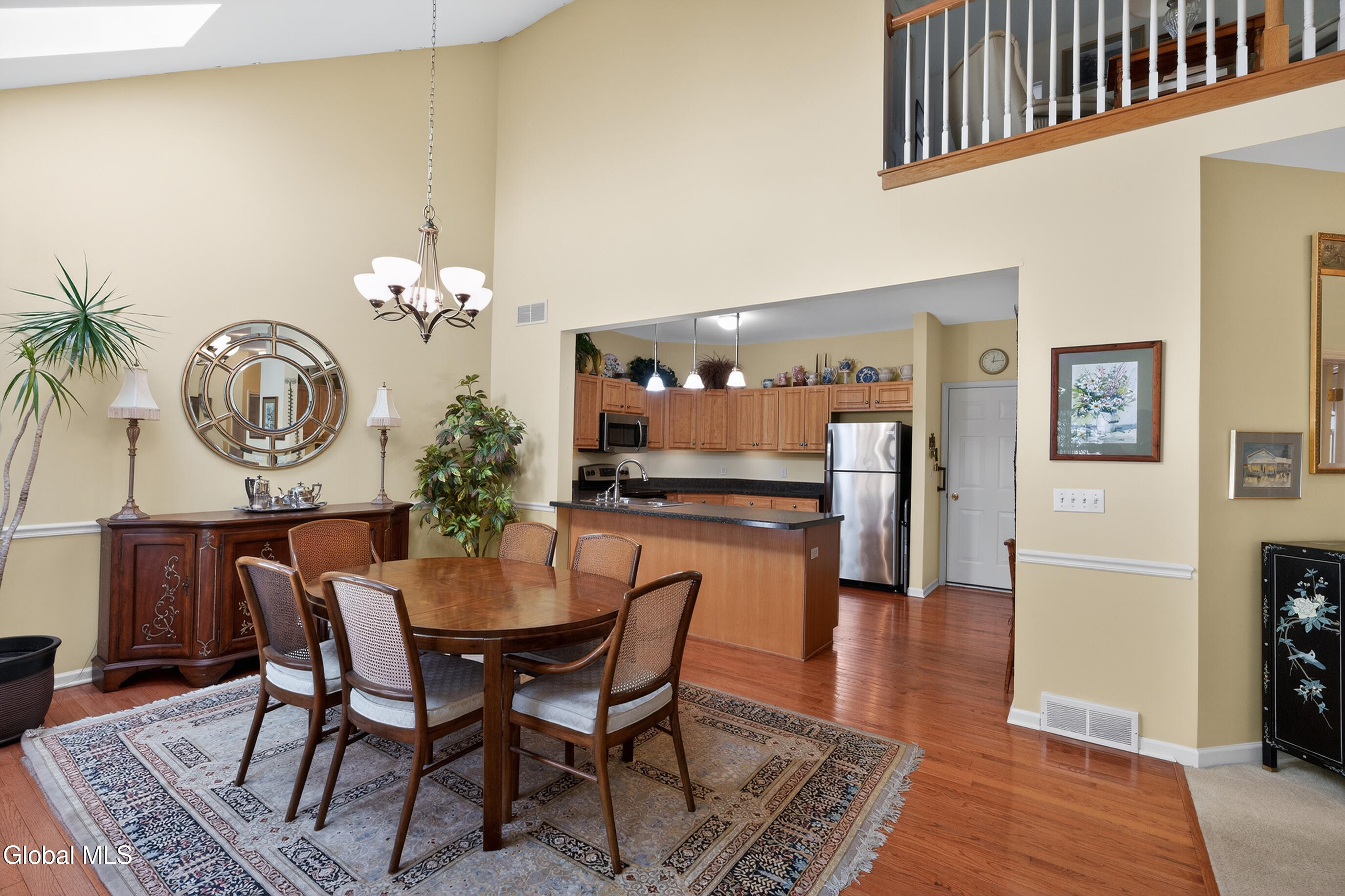 60 Oakmont Street Niskayuna NY 12309