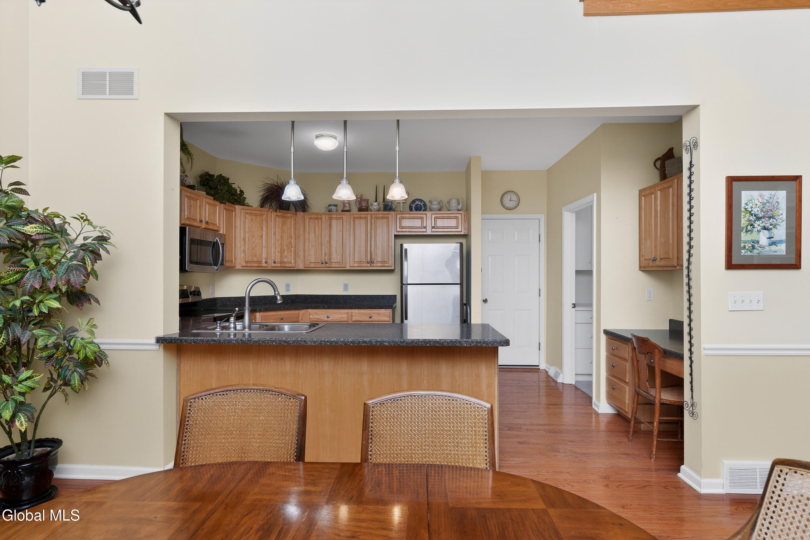 60 Oakmont Street Niskayuna NY 12309