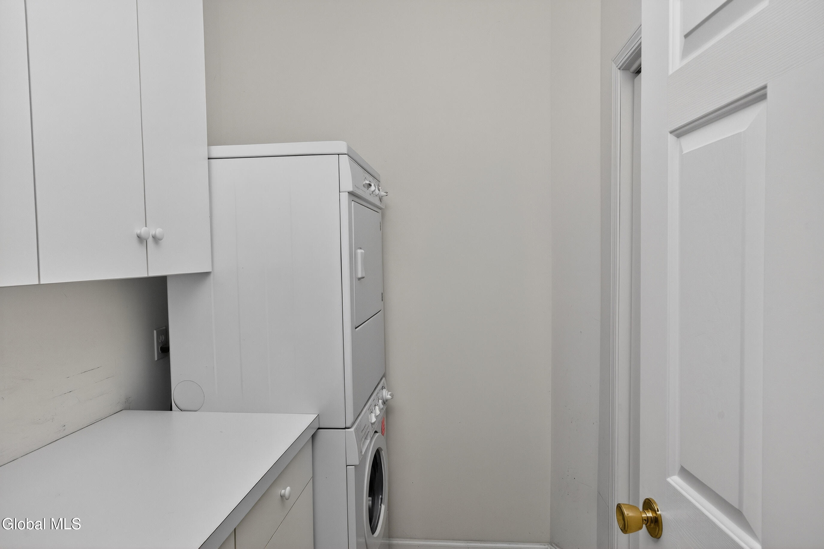 60 Oakmont Street Niskayuna NY 12309