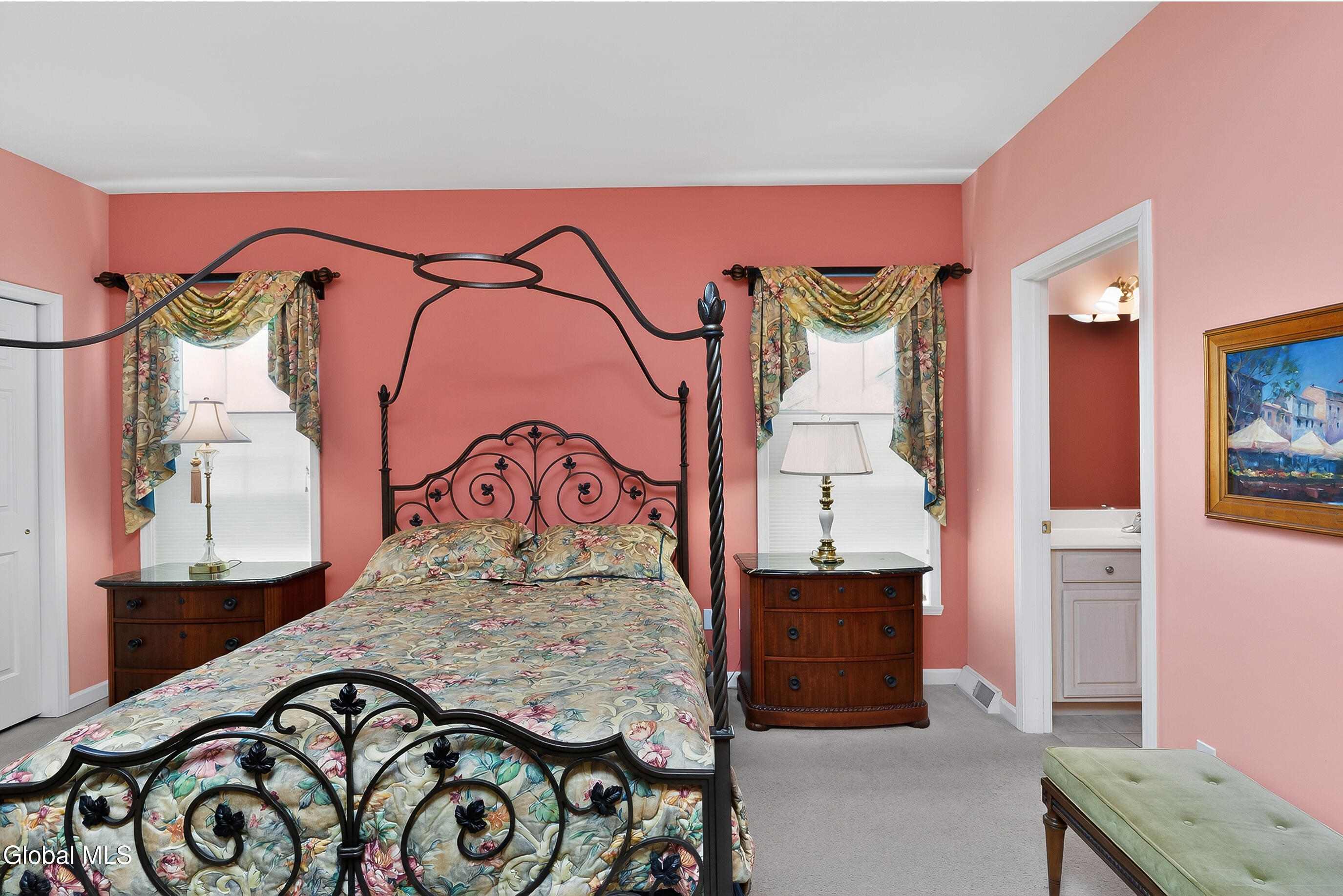 60 Oakmont Street Niskayuna NY 12309
