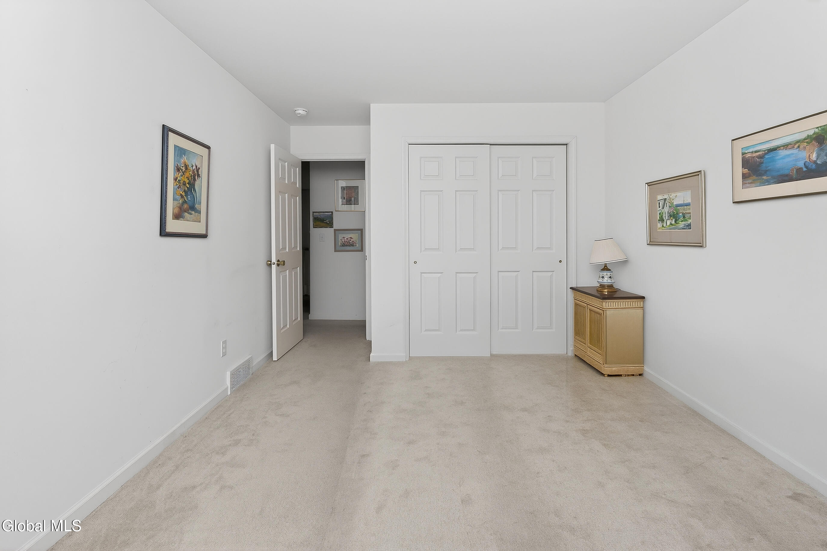 60 Oakmont Street Niskayuna NY 12309