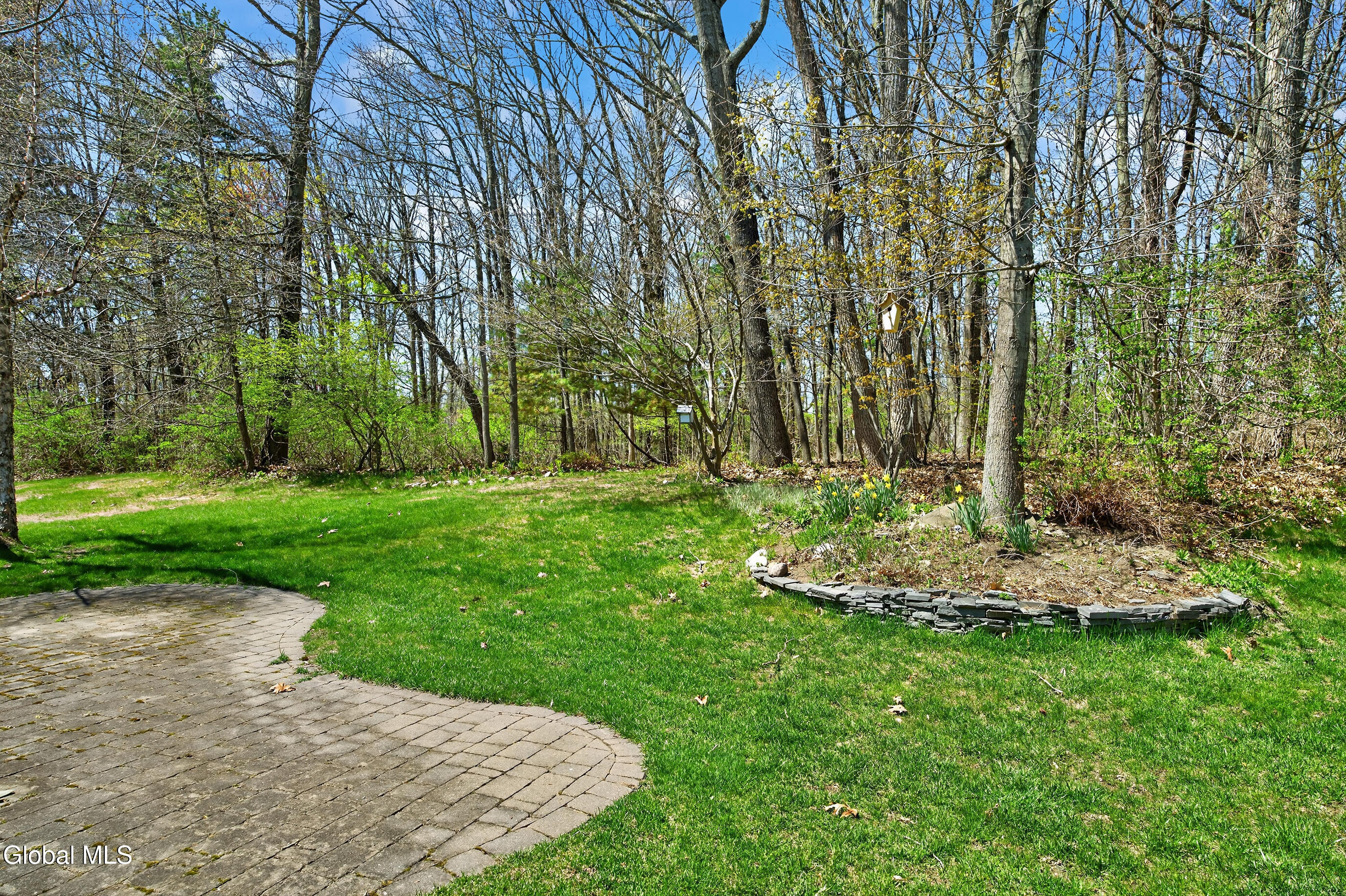 60 Oakmont Street Niskayuna NY 12309