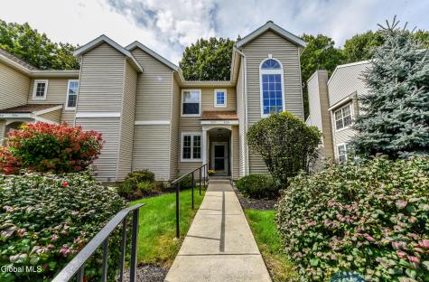 5209 Forest Point Drive Clifton Park NY 12065