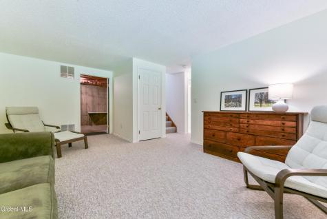 5209 Forest Point Drive Clifton Park NY 12065