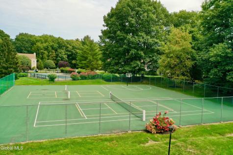 5209 Forest Point Drive Clifton Park NY 12065