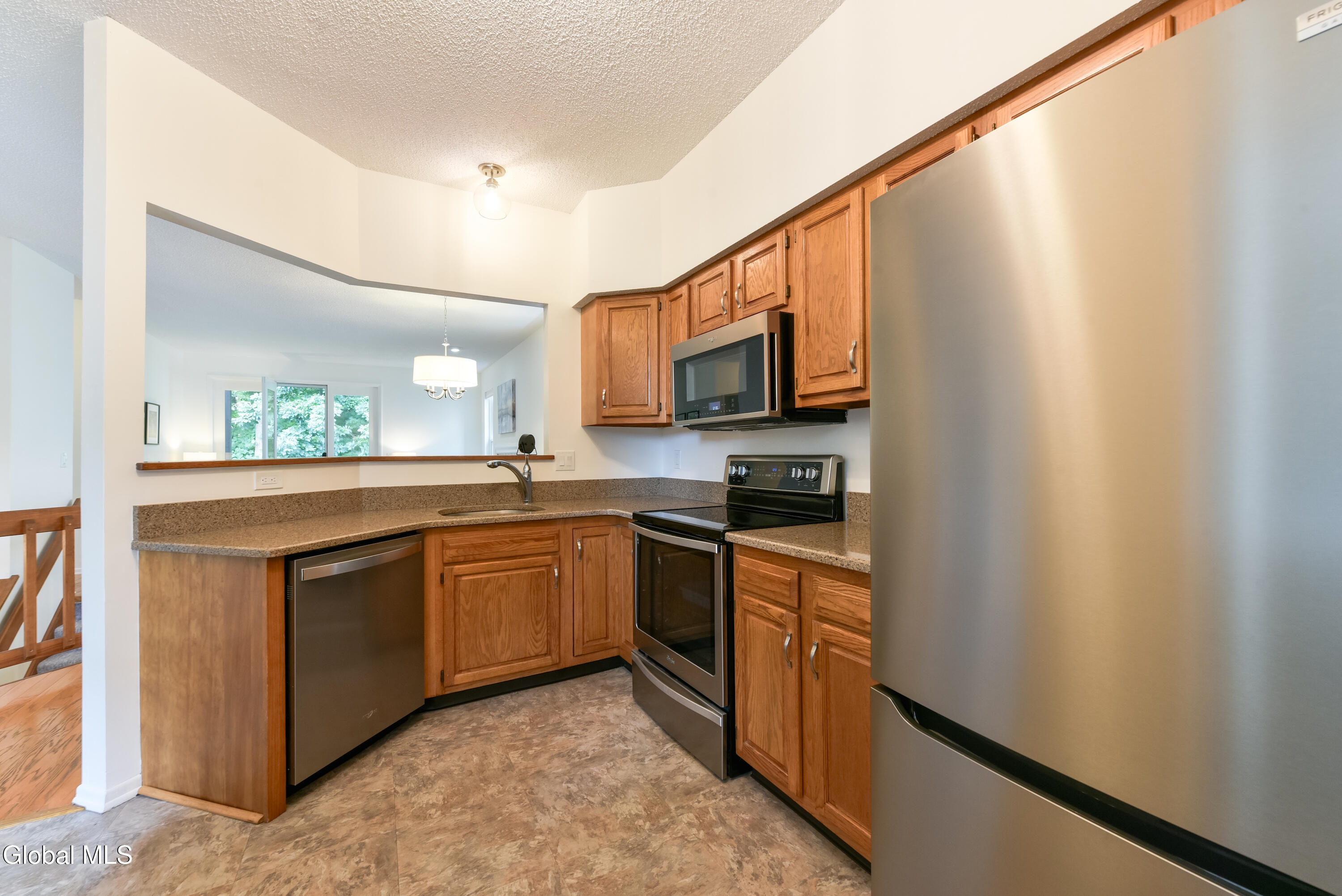 5209 Forest Point Drive Clifton Park NY 12065