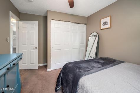 1710 Cambridge Manor Drive Schenectady NY 12302