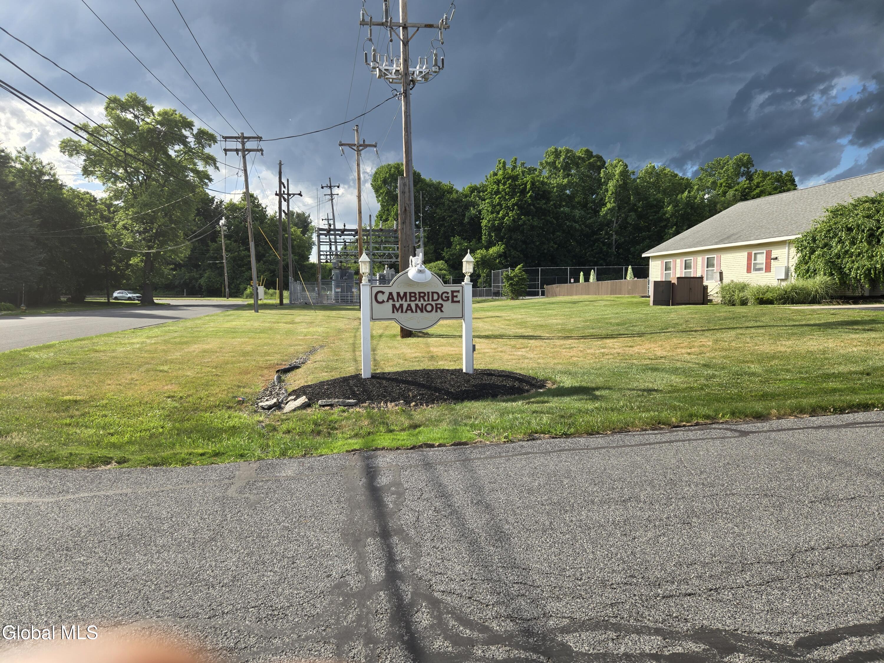 1710 Cambridge Manor Drive Schenectady NY 12302