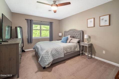 1710 Cambridge Manor Drive Schenectady NY 12302
