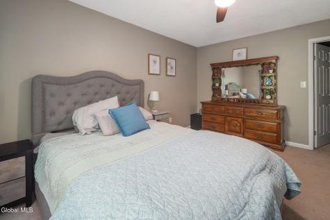 1710 Cambridge Manor Drive Schenectady NY 12302