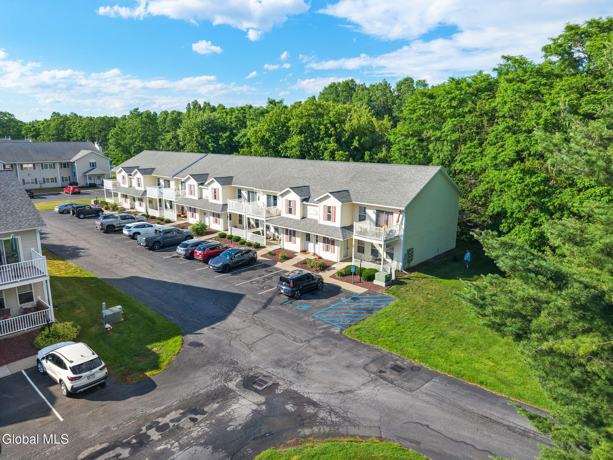 1710 Cambridge Manor Drive Schenectady NY 12302