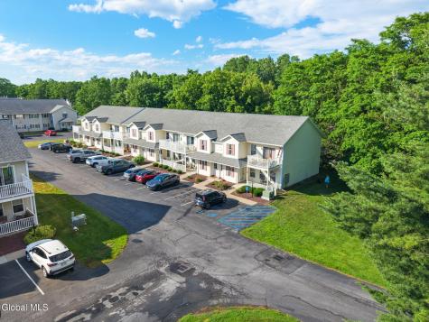 1710 Cambridge Manor Drive Schenectady NY 12302