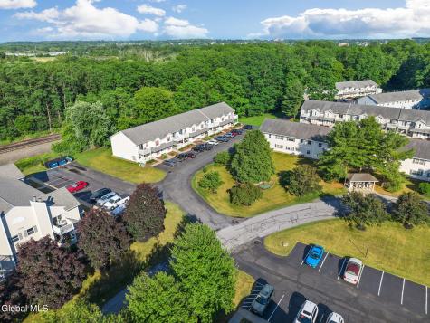 1710 Cambridge Manor Drive Schenectady NY 12302