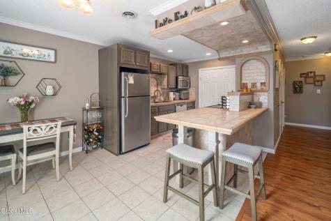 1710 Cambridge Manor Drive Schenectady NY 12302
