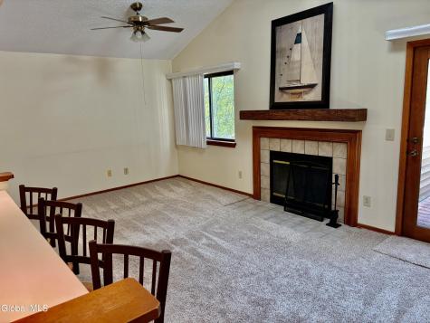 211 Grenadier Court Clifton Park NY 12065