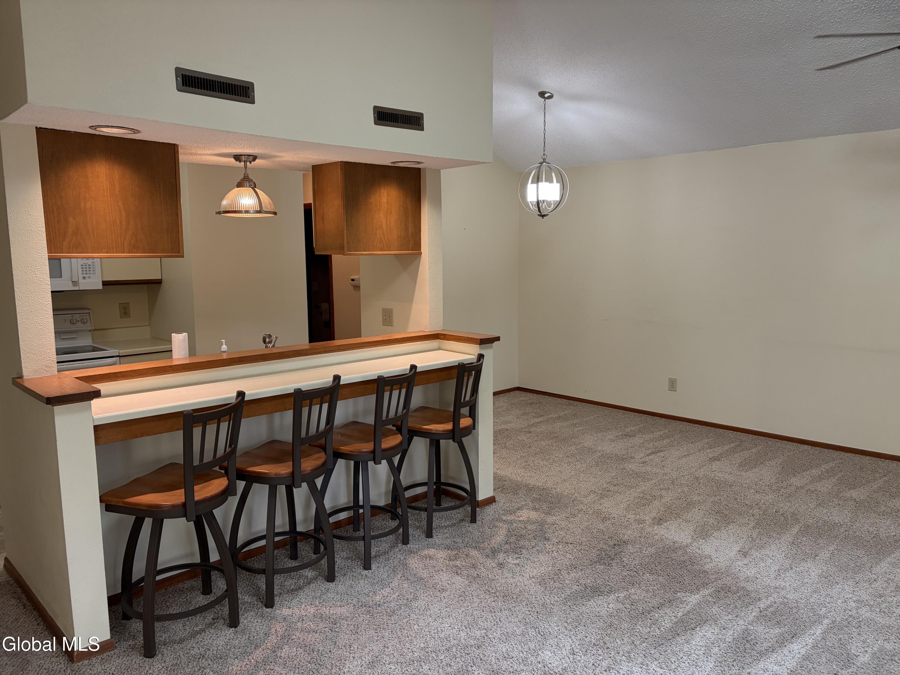 211 Grenadier Court Clifton Park NY 12065