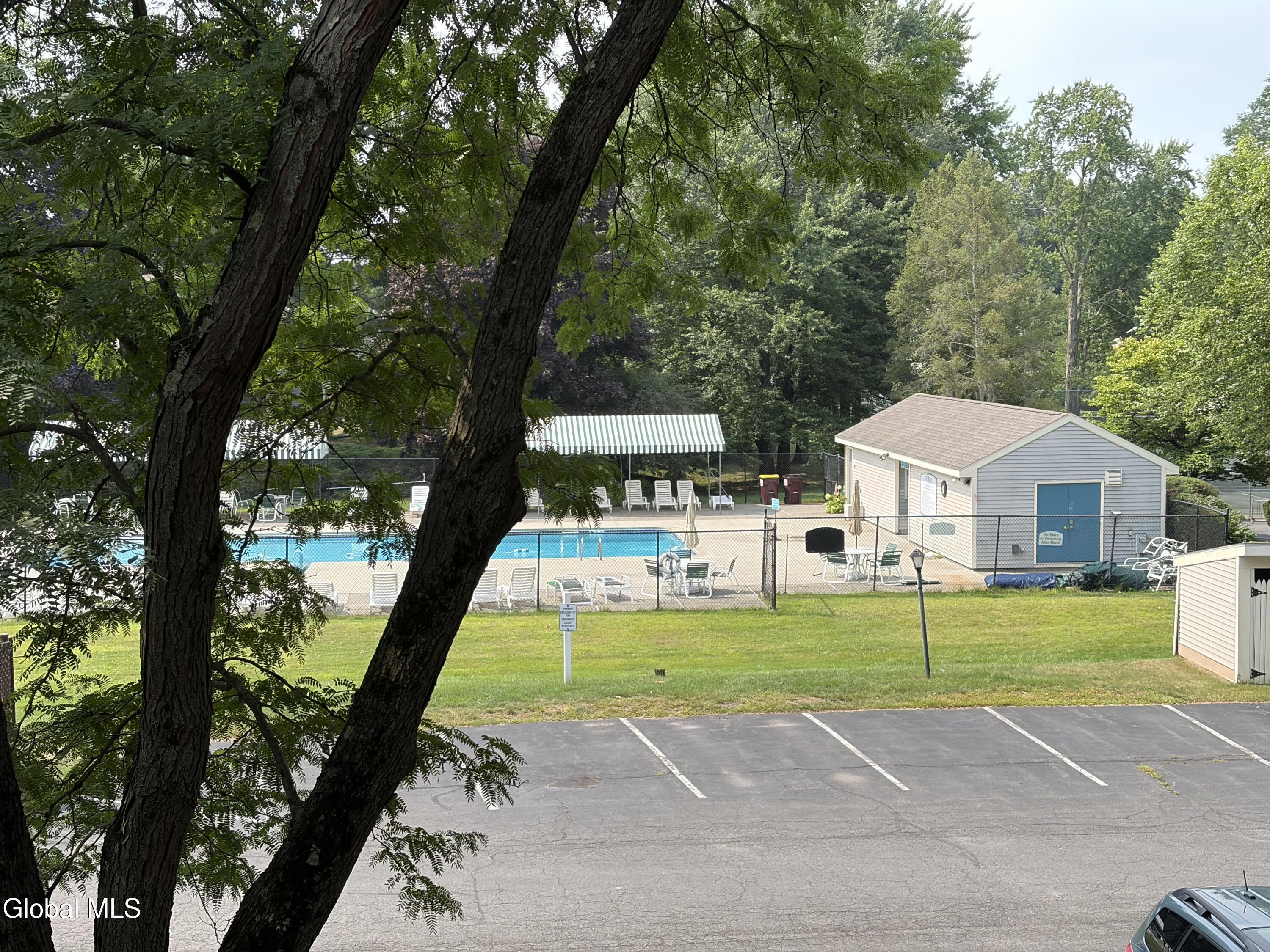 211 Grenadier Court Clifton Park NY 12065