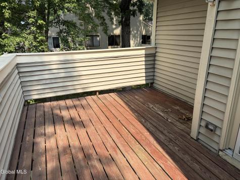 211 Grenadier Court Clifton Park NY 12065