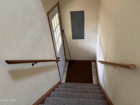 211 Grenadier Court Clifton Park NY 12065