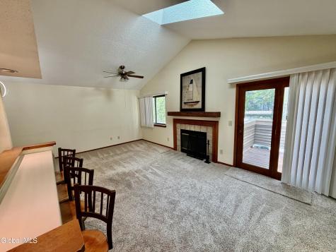 211 Grenadier Court Clifton Park NY 12065