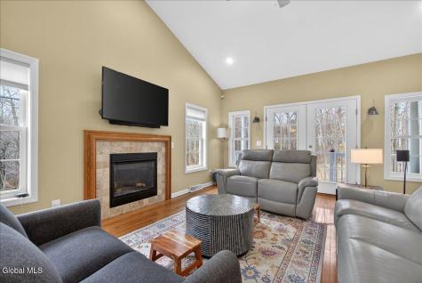 29 Jordan Point Drive Troy NY 12180