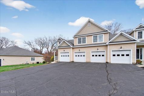 29 Jordan Point Drive Troy NY 12180