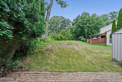 5 Woodside Drive Albany NY 12208