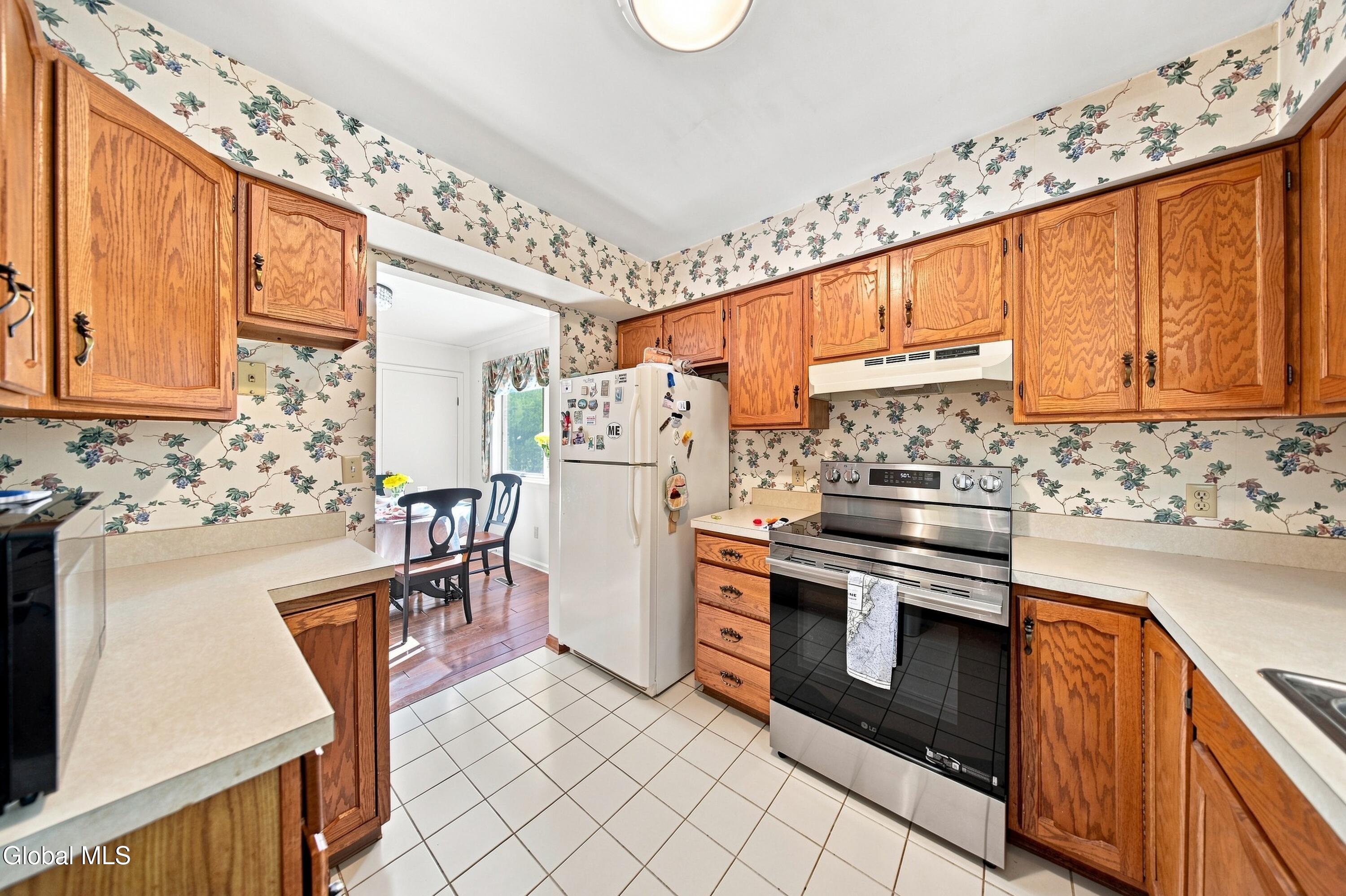 75 Velina Drive Albany NY 12203