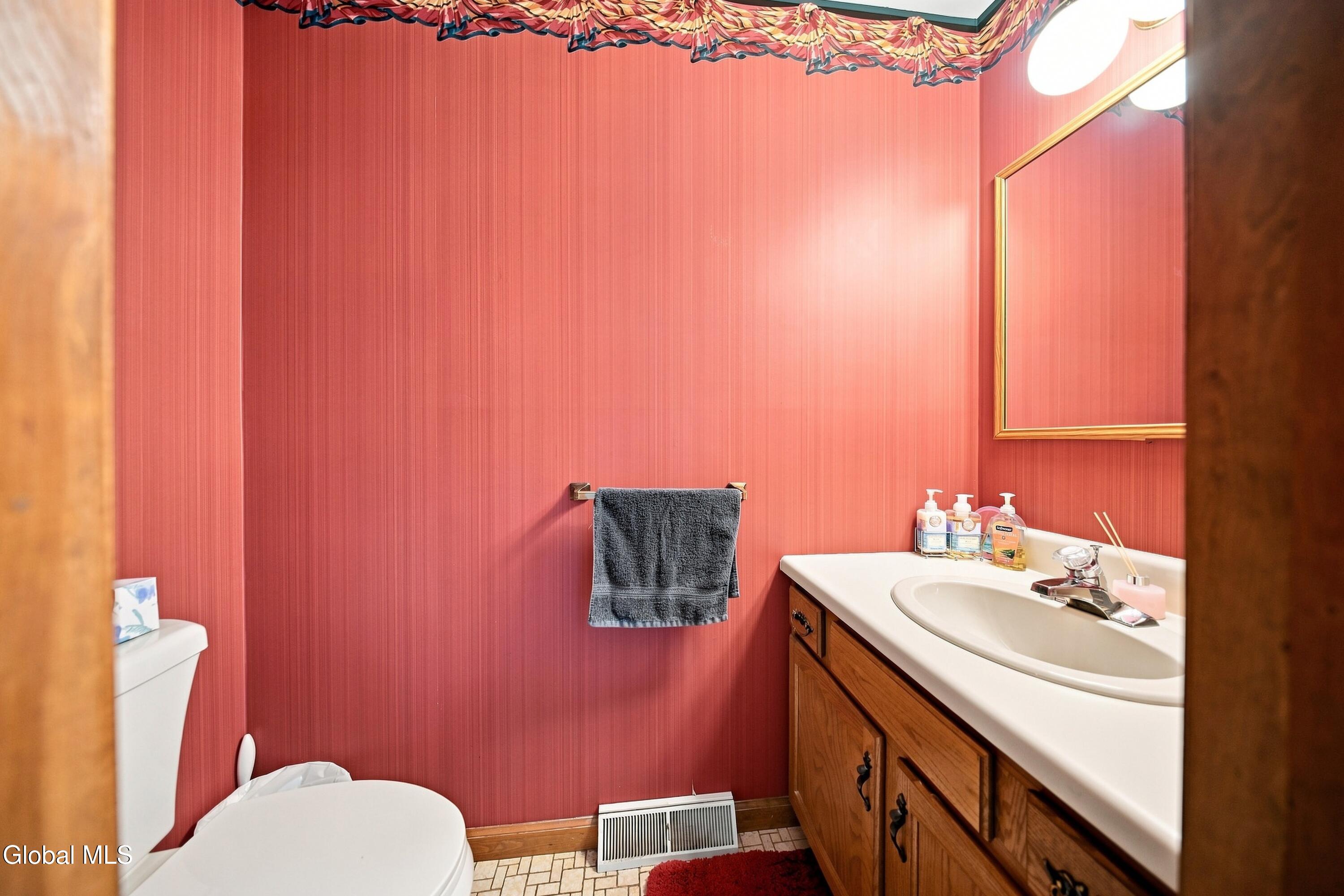 75 Velina Drive Albany NY 12203