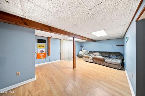 75 Velina Drive Albany NY 12203