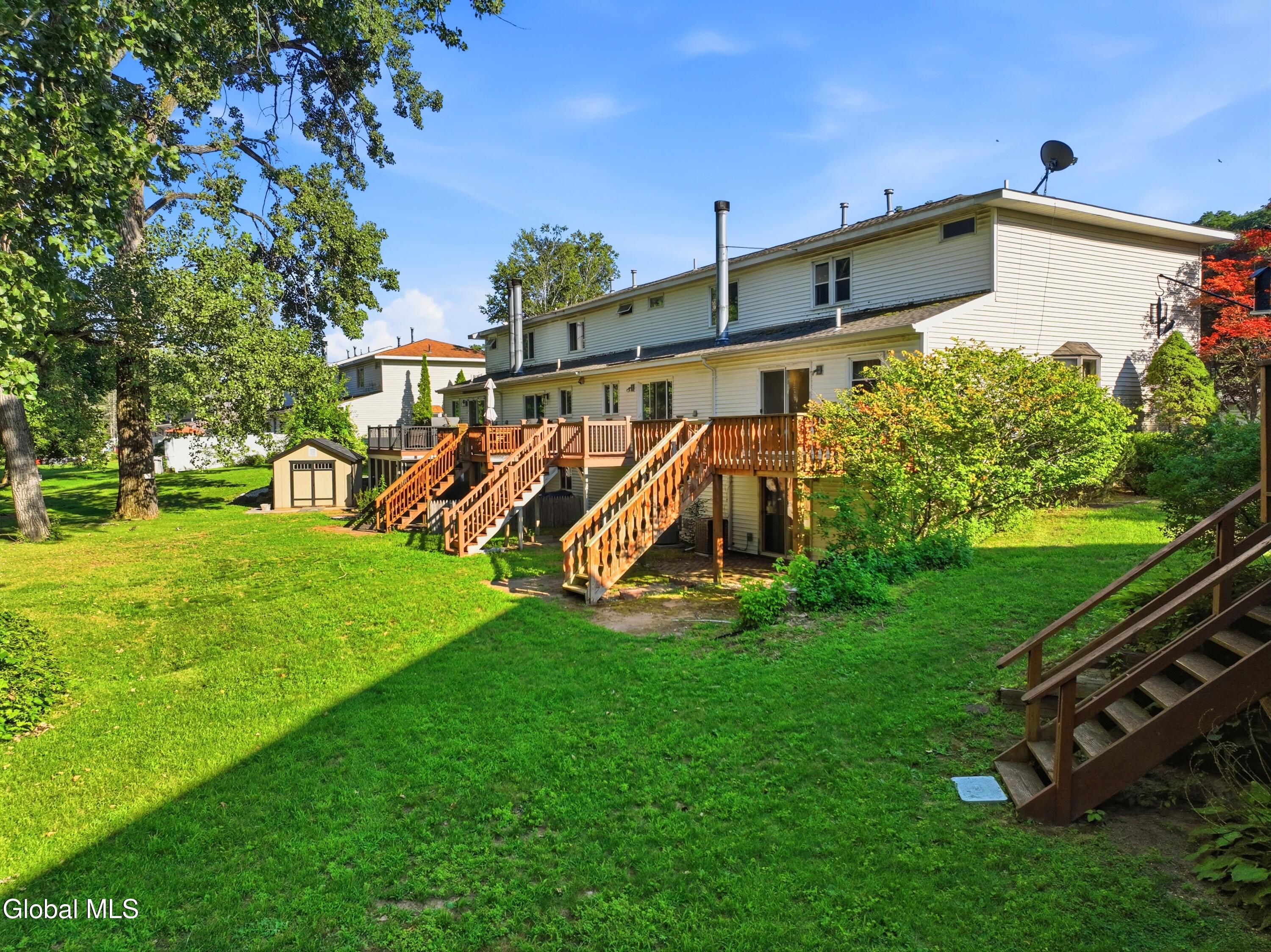 75 Velina Drive Albany NY 12203