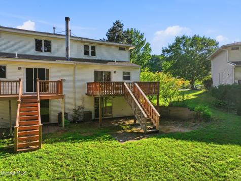 75 Velina Drive Albany NY 12203