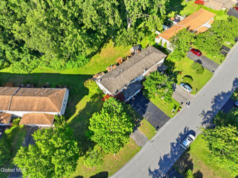 75 Velina Drive Albany NY 12203