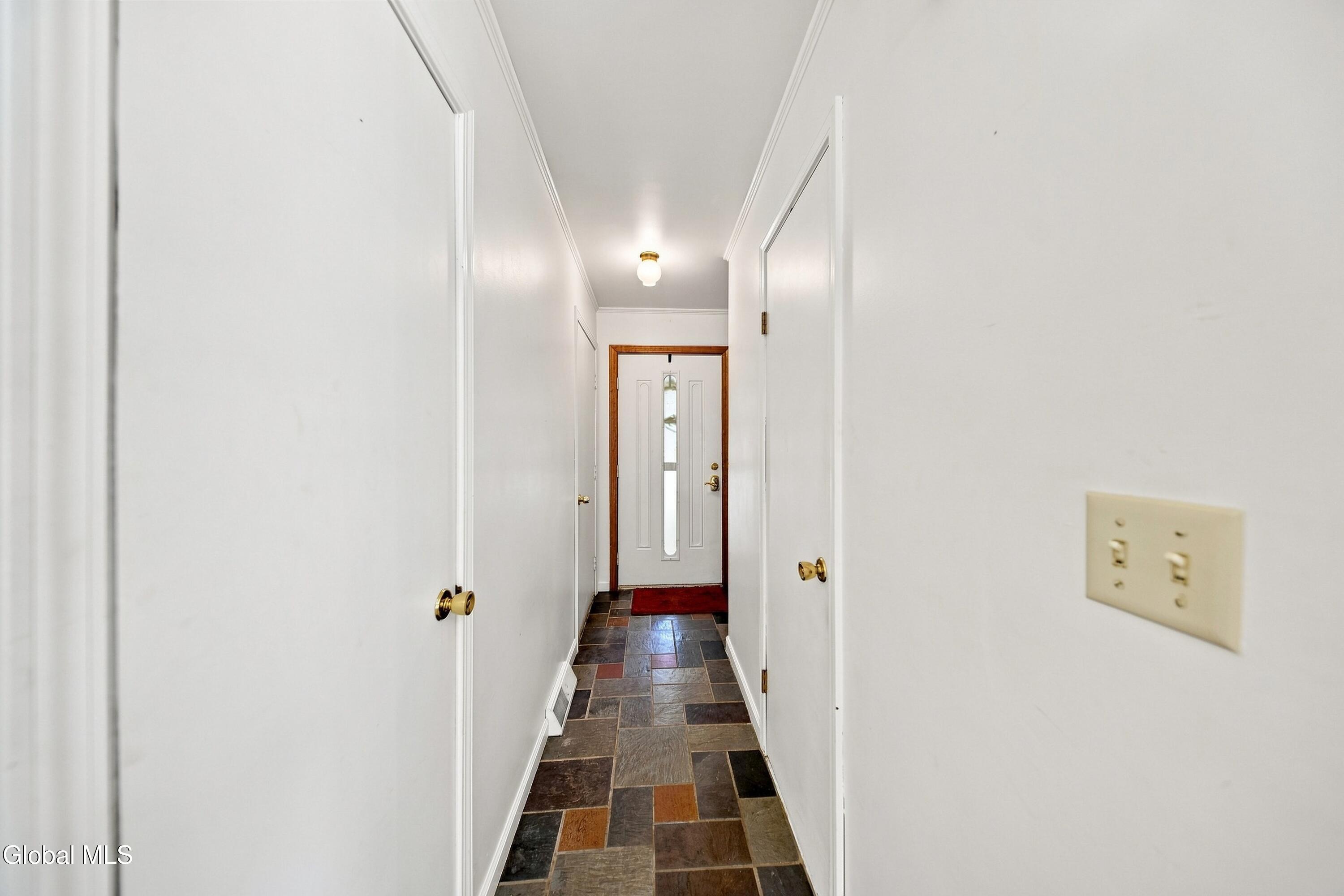 75 Velina Drive Albany NY 12203