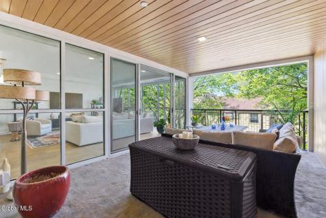 128 Henry Street Saratoga Springs NY 12866